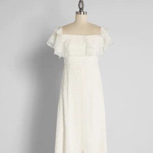 NWOT - Southern Belles Ringing Maxi Dress